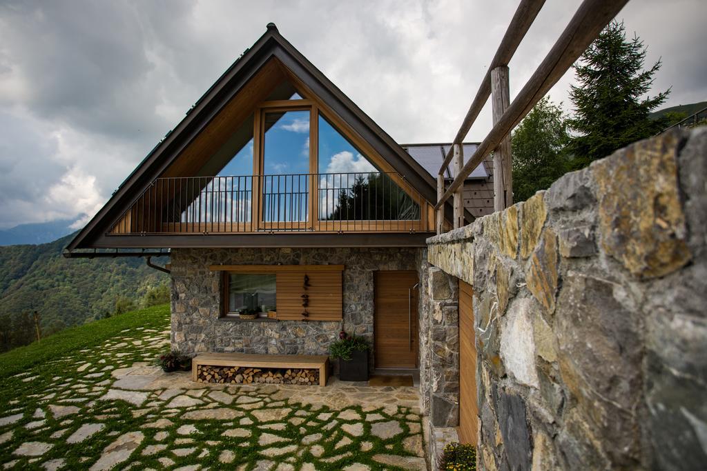 Eco Chalet Astramontana Tolmin Bagian luar foto