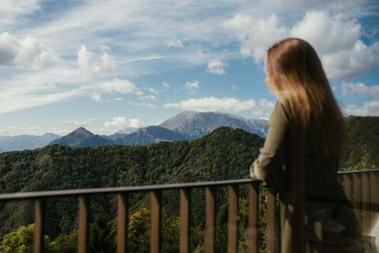 Eco Chalet Astramontana Tolmin Bagian luar foto